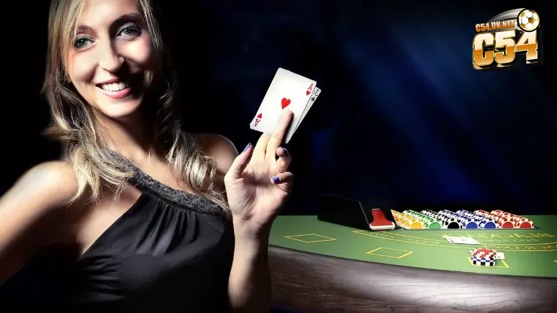 Xì dách online là trò chơi bài cá cược được ưa chuộng trên các nền tảng game trực tuyến